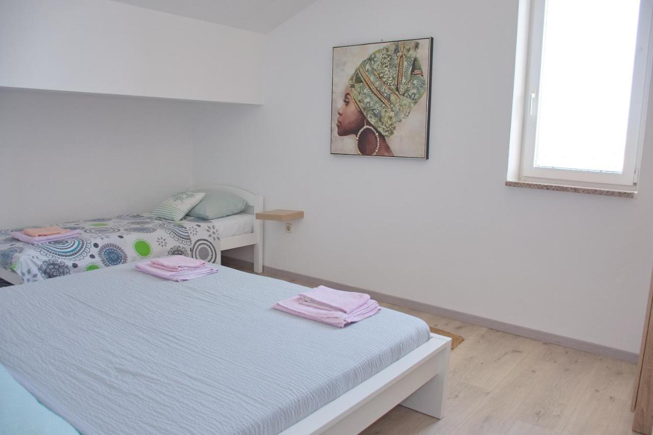 Apartments Summersong Novalja Extérieur photo