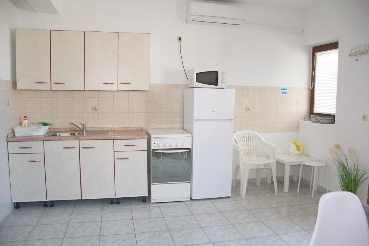 Apartments Summersong Novalja Extérieur photo